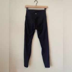 Lululemon Wunder Unders, Black, Size 6, 28”